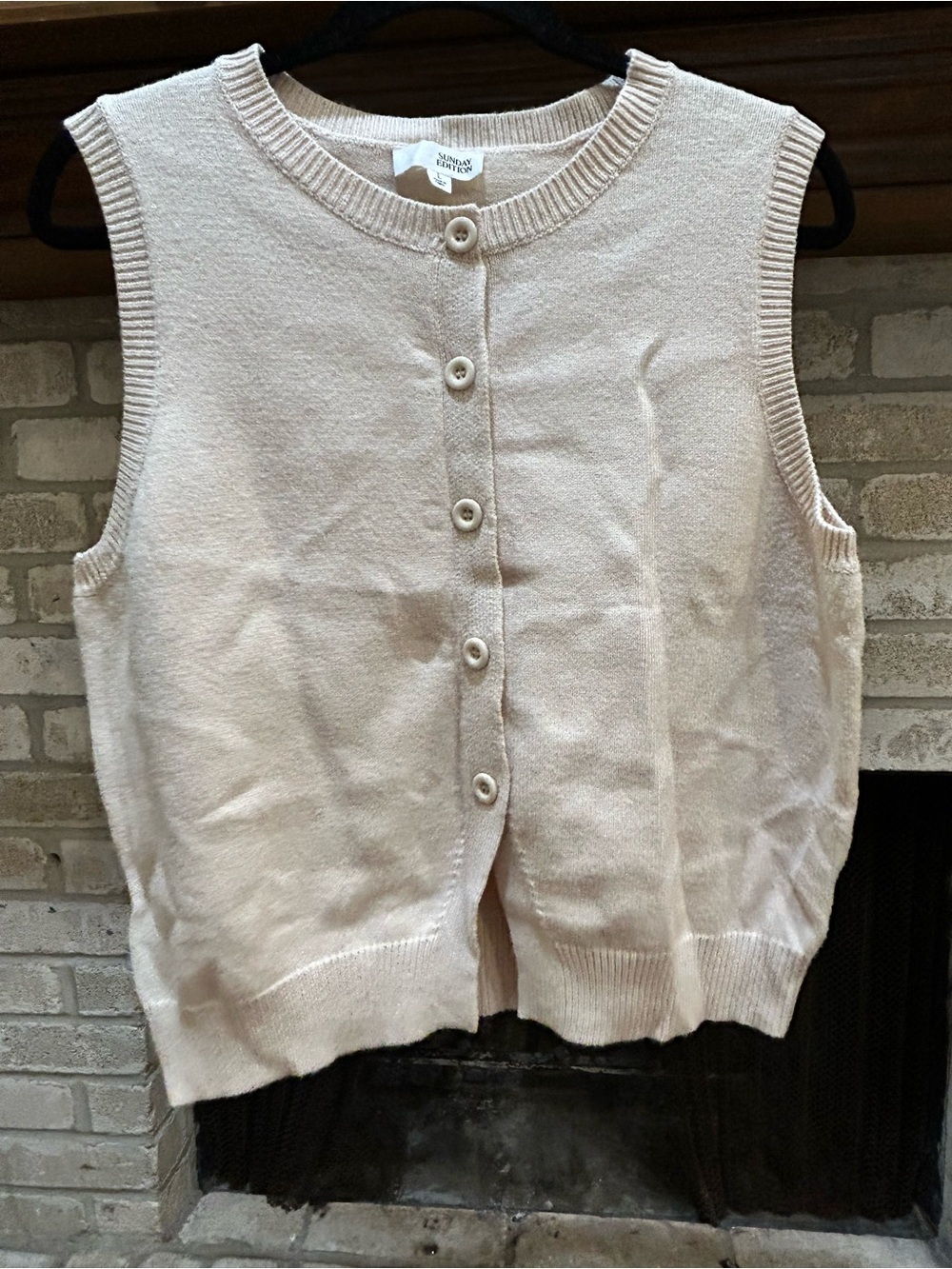 Sunday Edition Sleeveless Button-Front Knit Sweater Vest in Light Beige EUC